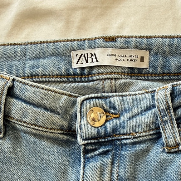 Zara Light Wash Wide Leg Jeans Women’s Size 4 High Rise Denim - Picture 4 of 8